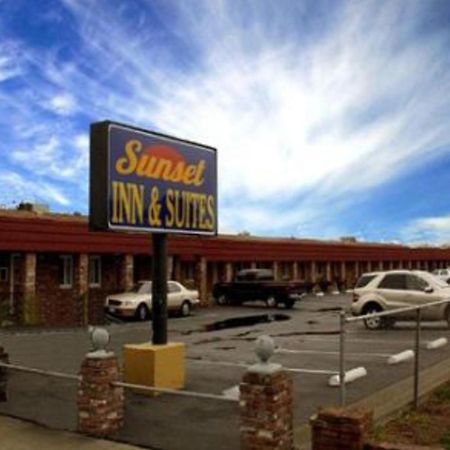 Sunset Inn&Suites West Sacramento Exterior foto
