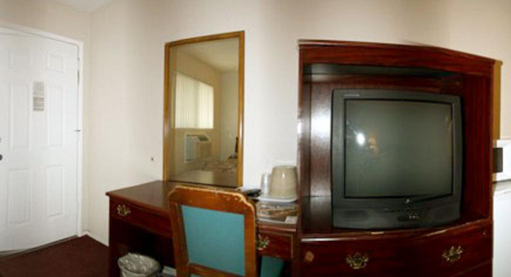 Sunset Inn&Suites West Sacramento Quarto foto