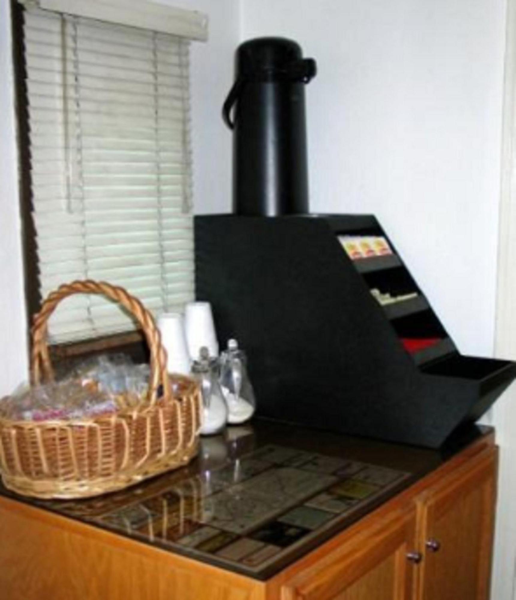 Sunset Inn&Suites West Sacramento Restaurante foto